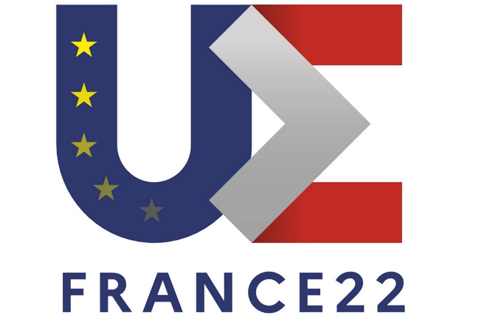 logo pfue 2022